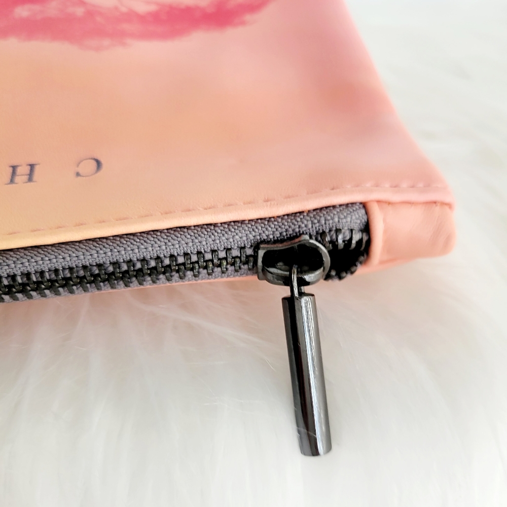 RARE Chantecaille x Kenya Makeup Bag *NWOT* - Picture 2 of 5
